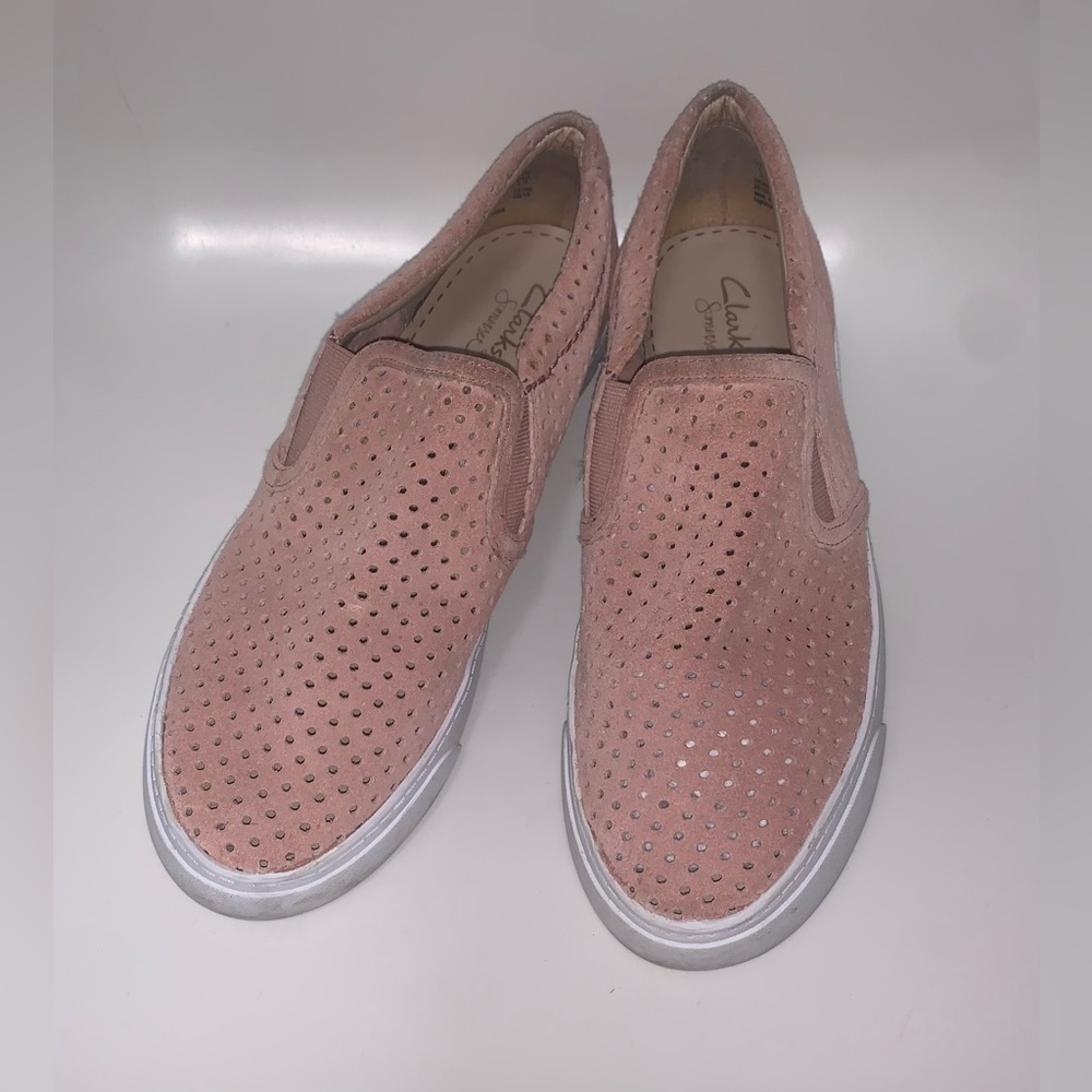 Clarks Glove Puppet Dusty Pink Sneakers Size 7.5